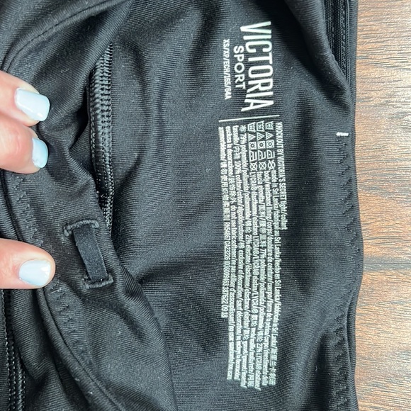 Victoria Secret |Sport Mesh High Rise Leggings - Picture 4 of 7